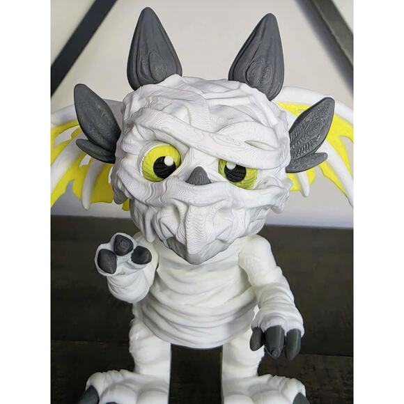 Tutankiss the Mummy Dragon 3d Figure with Base - Picture 6 of 8